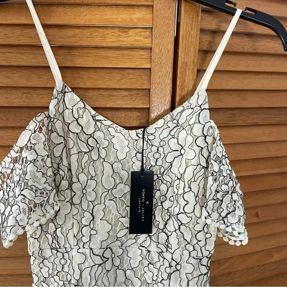 Romeo + Juliet Couture Black and White Floral Laced Dress Sz XS NWT - Picture 2 of 9